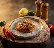 Капуста тушеная 150г